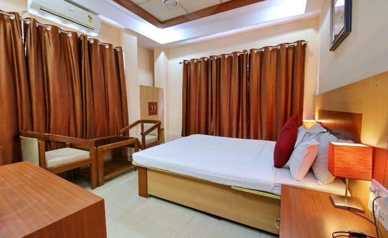 Hotel Simla Siliguri Eksteriør billede